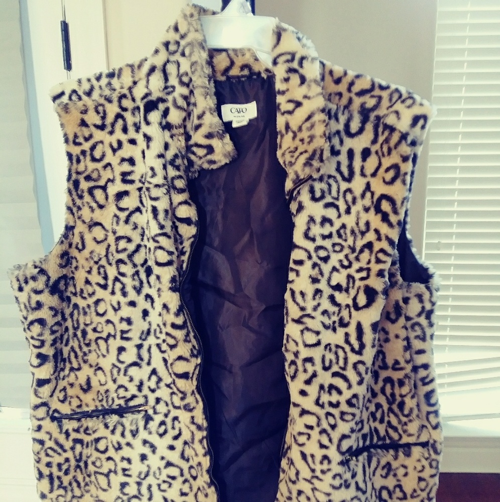 Faux fur cheetah print vest